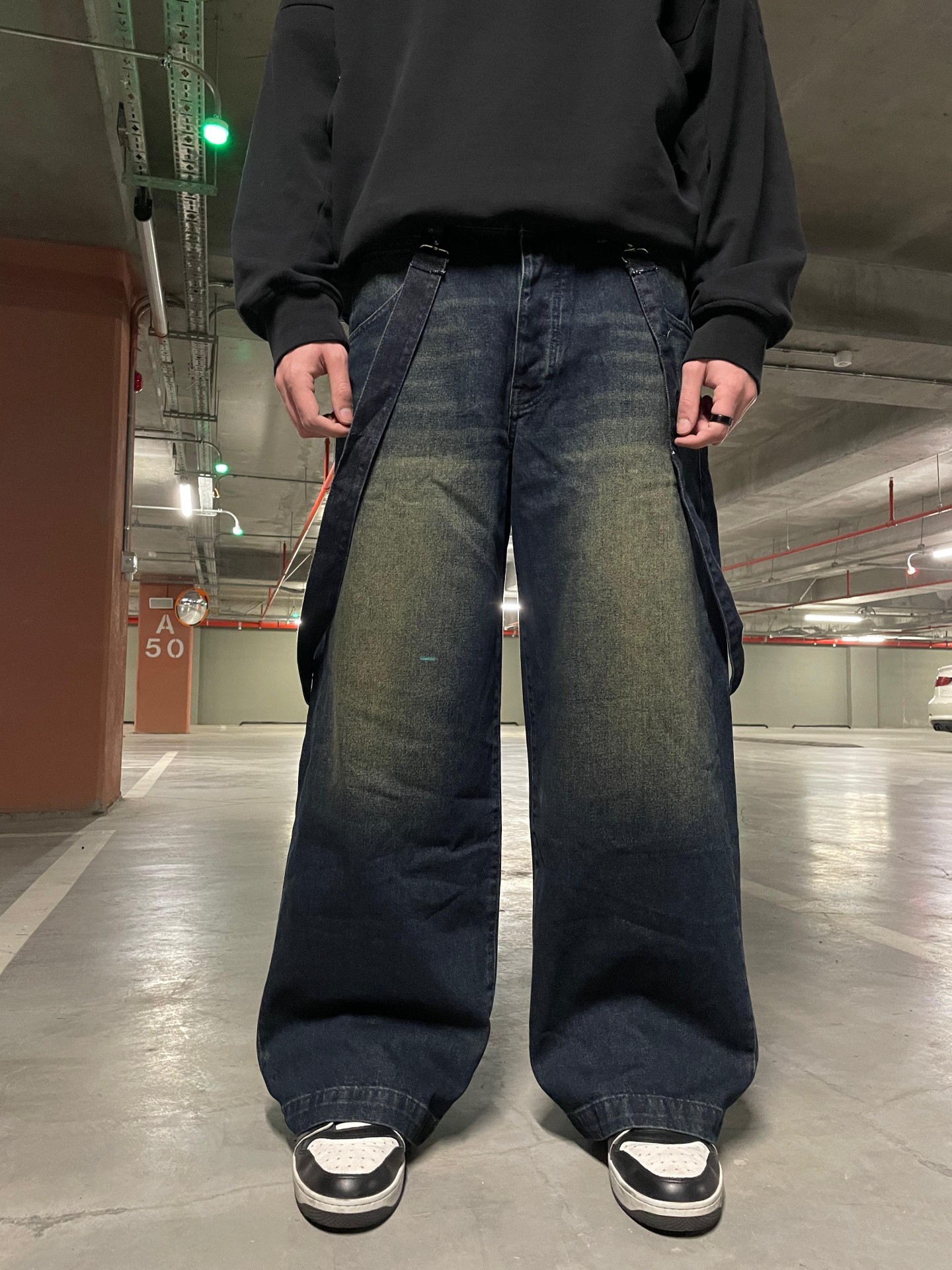 Street Style Askı Detay Washed Baggy Jean 