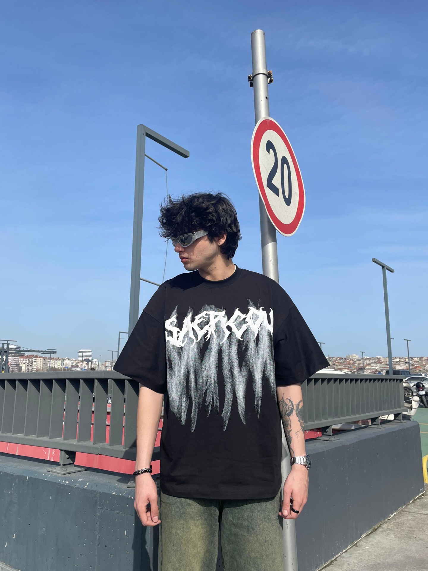Saercow Print Black Tshirt 