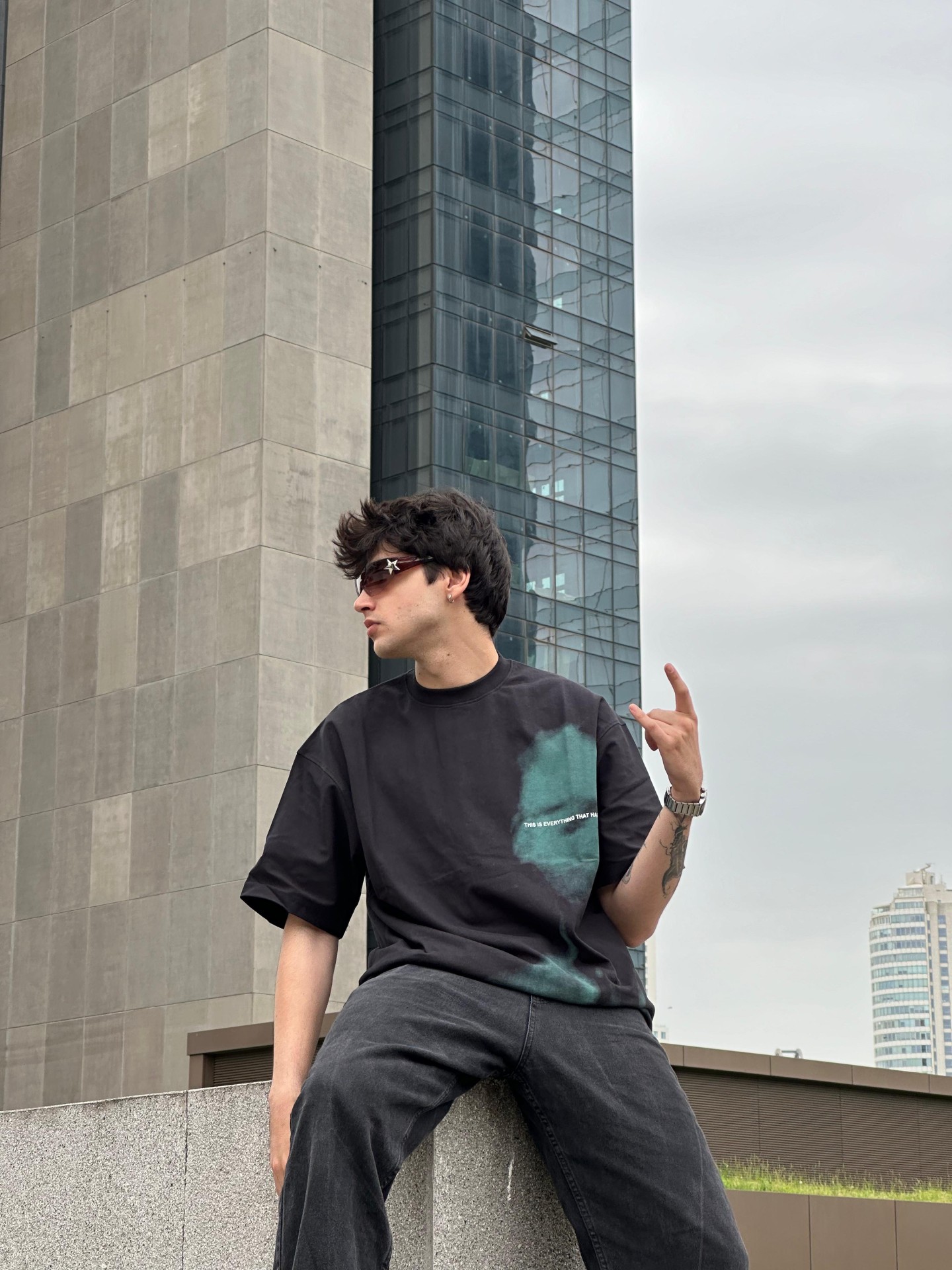 Green Human Hologram Siyah T-shirt