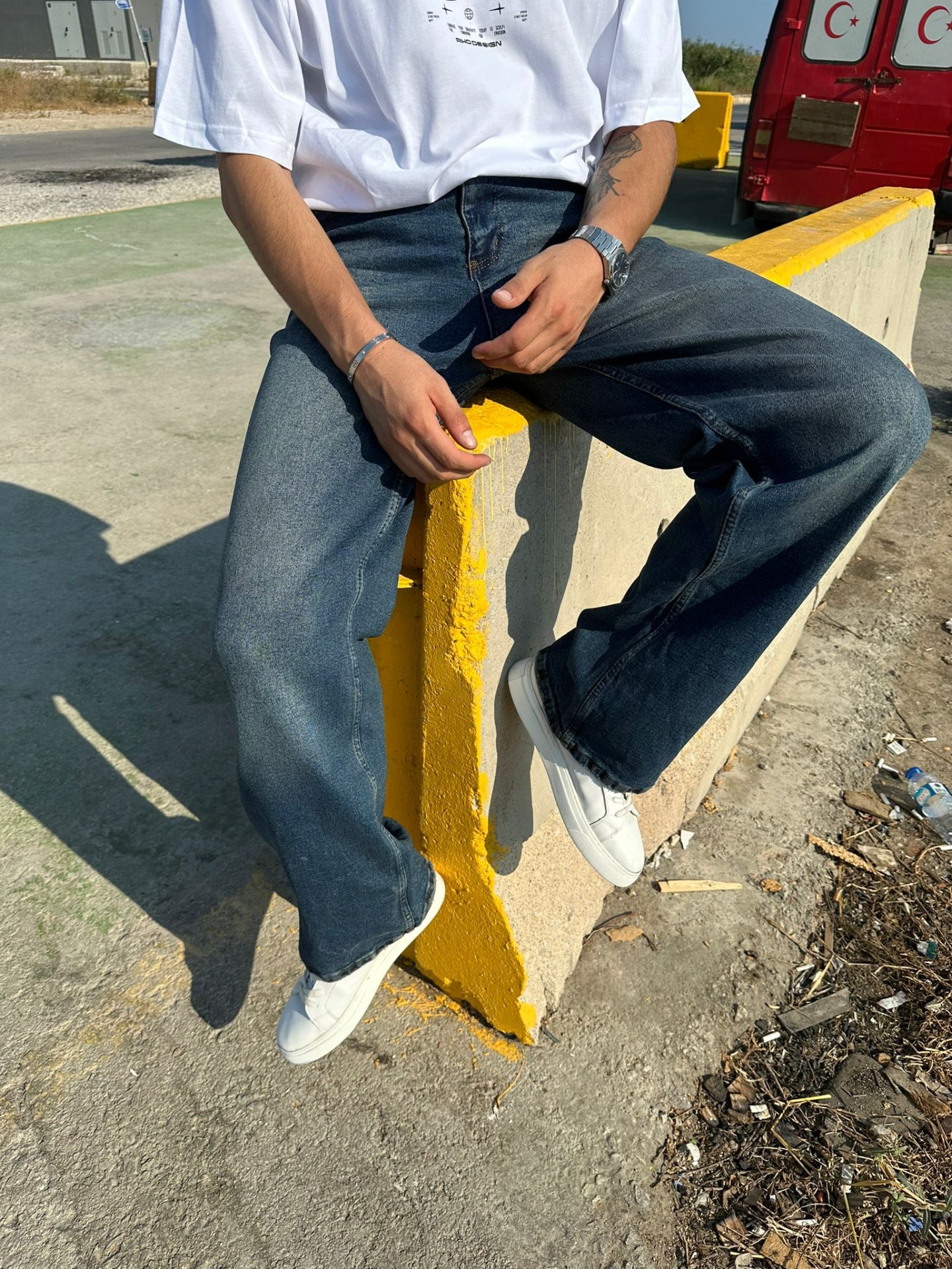 Navy Blue Washed Jean