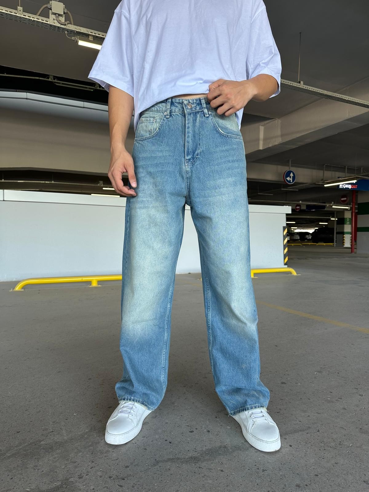 Mavi Açık Yıkamalı Baggy Pantolon
