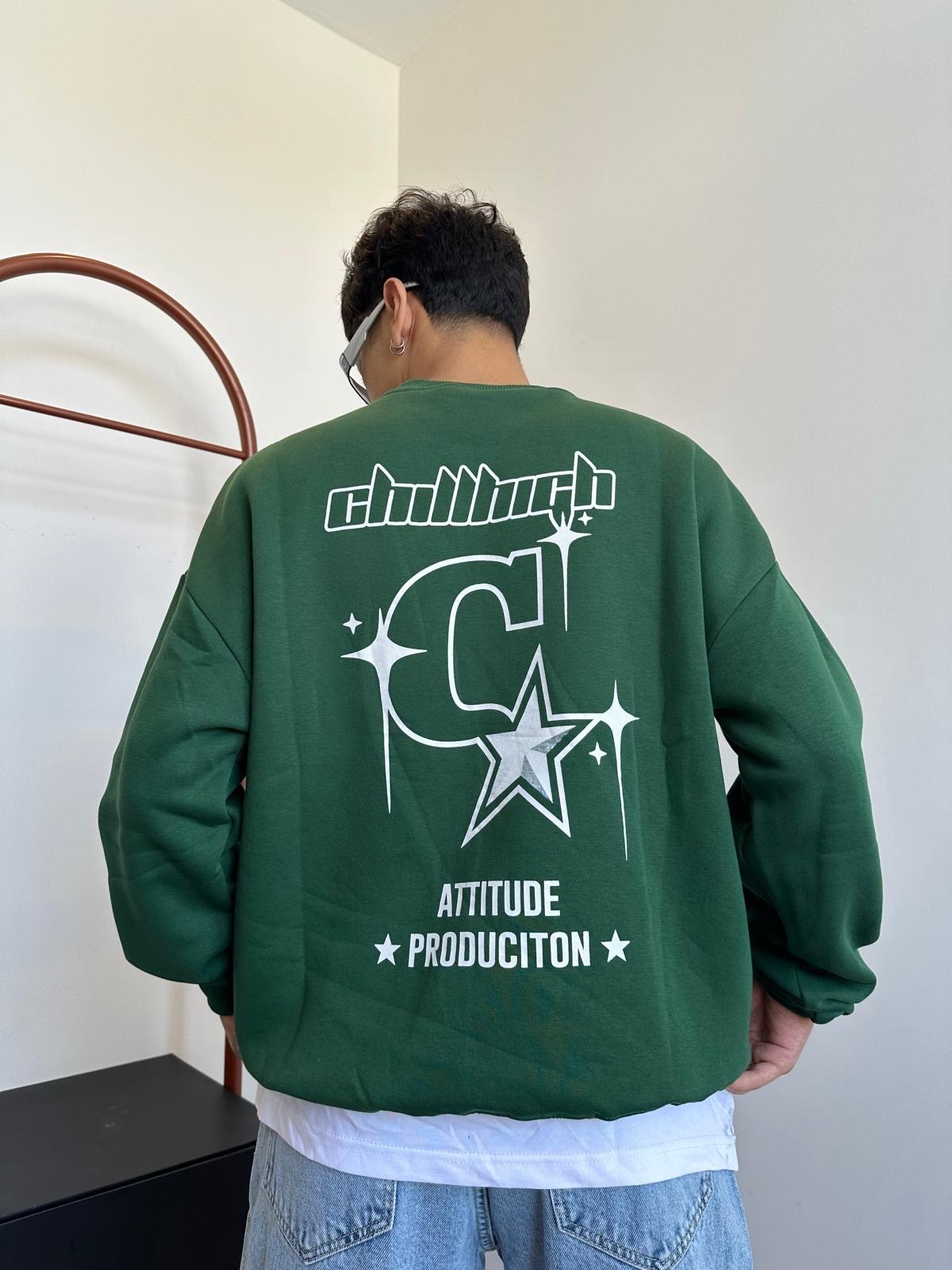 Chill High Back Print Green Sweatshirt