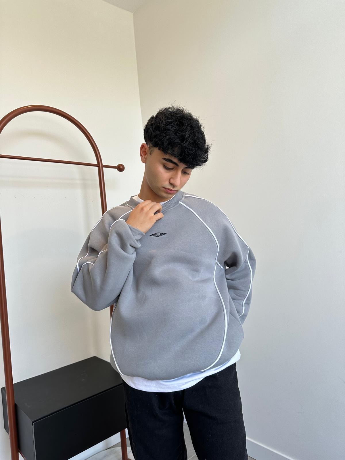 Biye Detaylı Füme Oversize Sweatshirt
