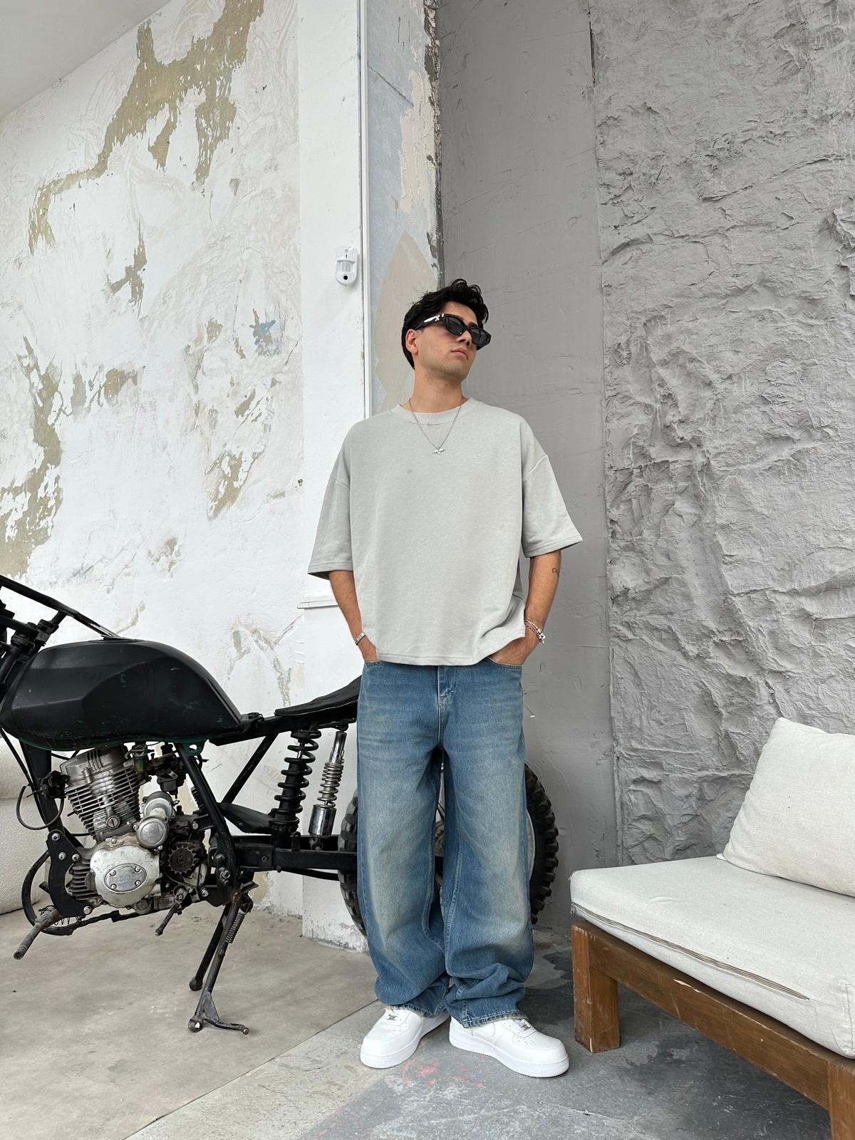 Kışlık Kumaş Gri Oversize Basic T-Shirt