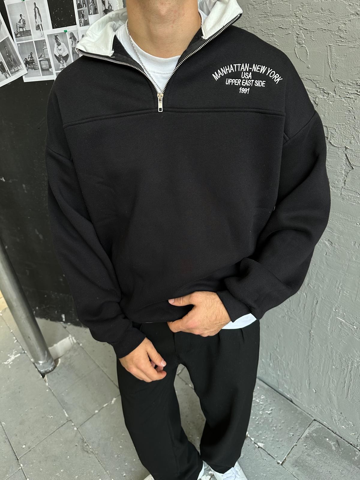 Manhattan Nakışlı Siyah Polo Yaka Oversize Sweatshirt