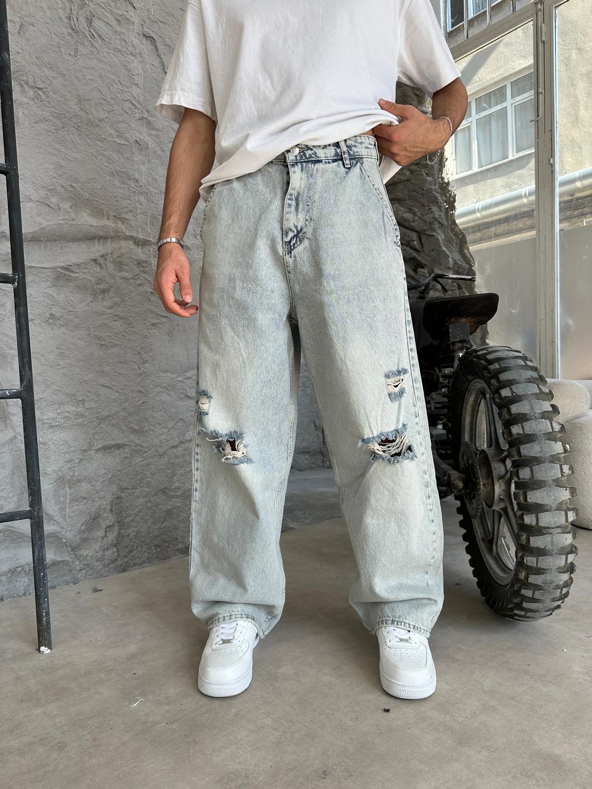 Yırtık Detay Mavi Baggy Jean 