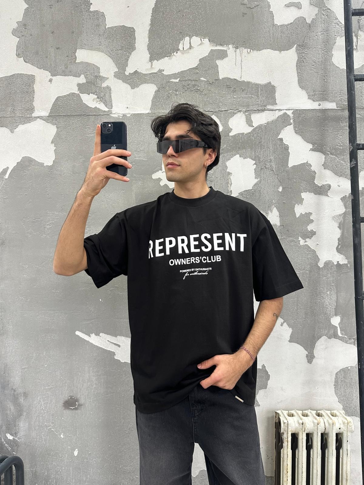 Representby Owner Print  Black Oversize Tshirt