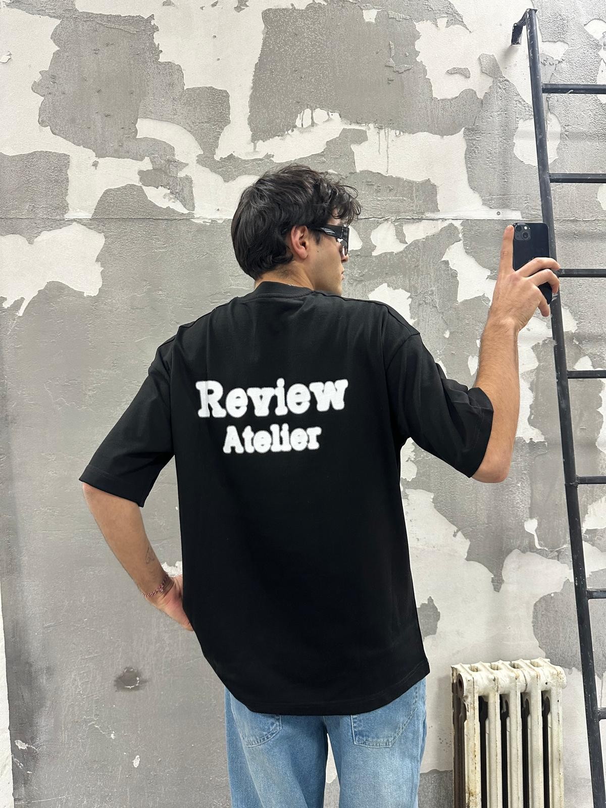 Review Atalier Print Black T-Shirt