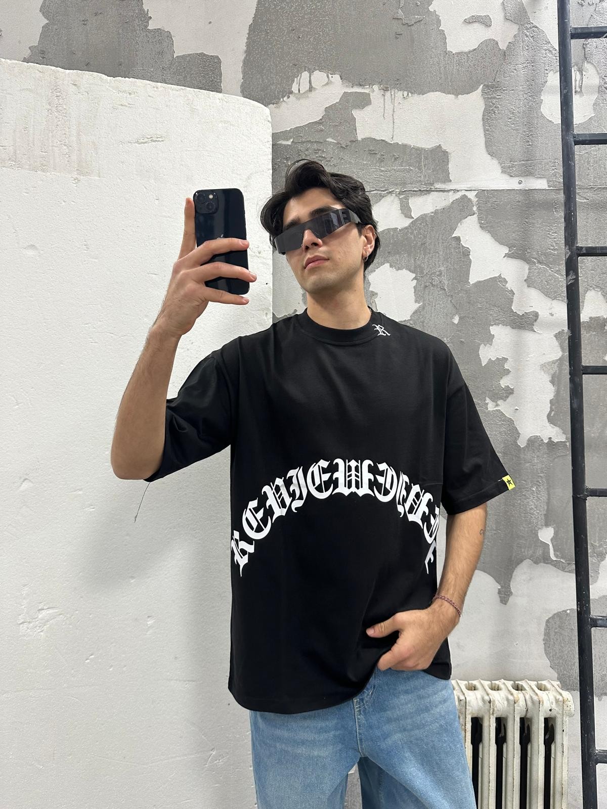 Rw Arabic Font Black T-Shirt